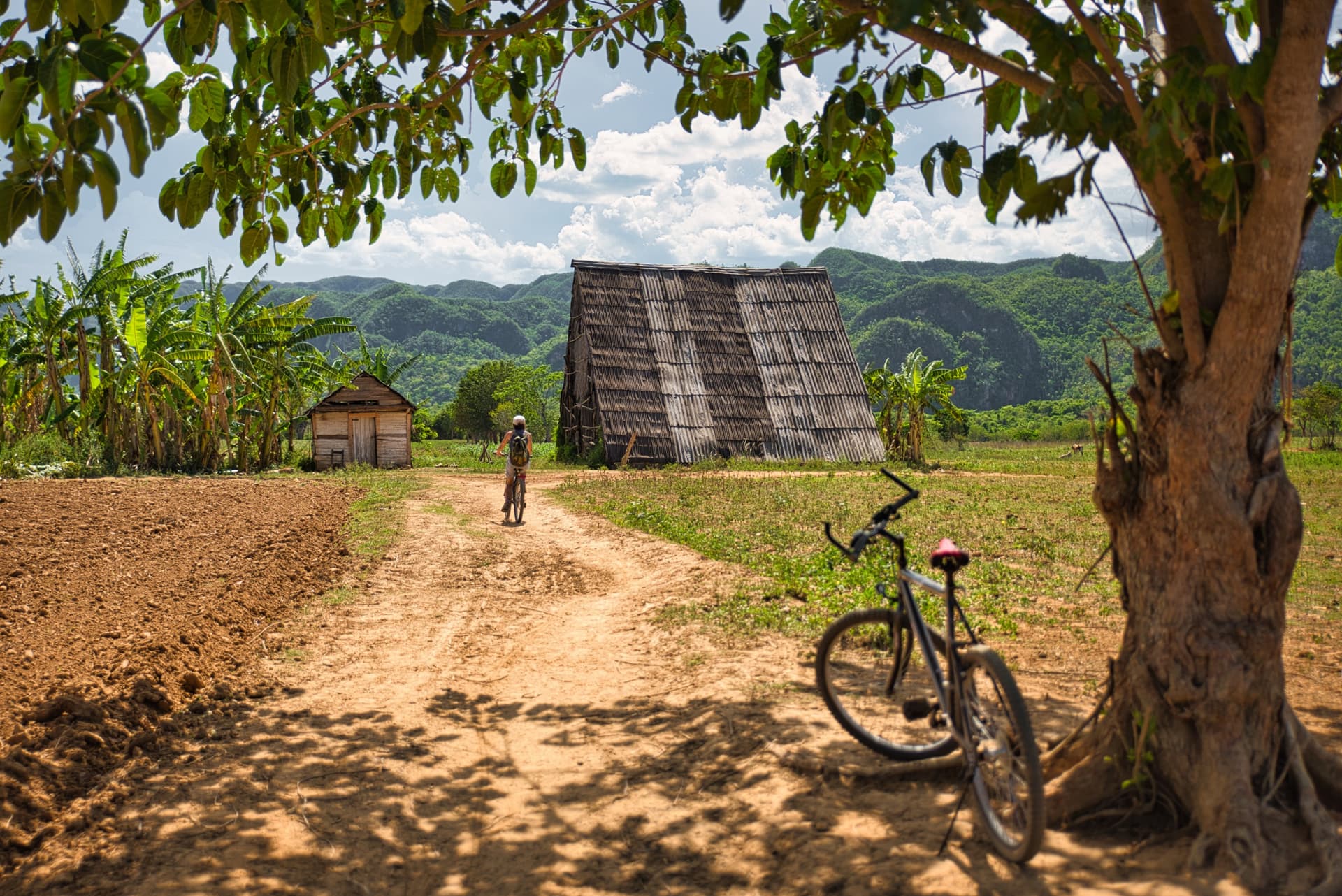 El Valle de Viñales en bicicleta